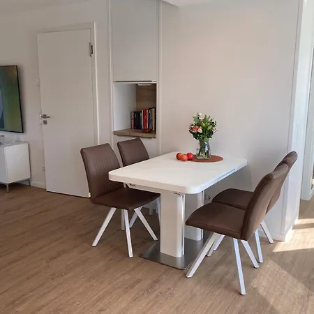 Duenenwelle - 3 Zi, Kue, 2 Baeder, Balkon Binz