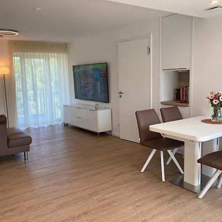 Apartman Duenenwelle - 3 Zi, Kue, 2 Baeder, Balkon Binz