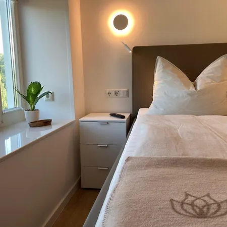 Apartment Duenenwelle - 3 Zi, Kue, 2 Baeder, Balkon Binz